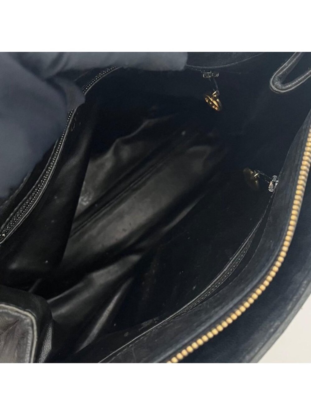 Chanel Lambskin CC Logo Tote Black Jumbo - Picture 3 of 9